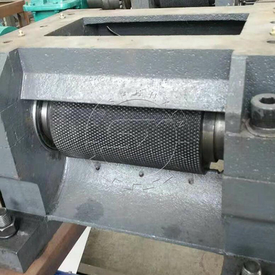 Универсальный гранулятор для удобрений (англ. Universal Roll Granulator for Fertilizers)
